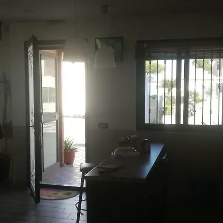 Daire Piano Terra Intera Casa *